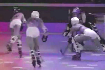 Bikini hockey in
                              criminal "USA" 02