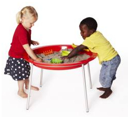 Caj�n de arena en la
                              casa 05 en un plato gigante, gonge.com