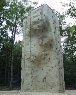 Trepar 13: roca
                                  de trepa en un camping de juventud en
                                  la localidad de Eyll cerca de Krefeld,
                                  Renania de Norte, Alemania